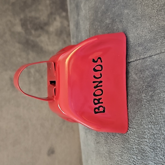 NFL Denver "BRONCOS" Lot of 5- Red 3 in. New Team Spirit Cowbells HANDMADE - Picture 2 of 6
